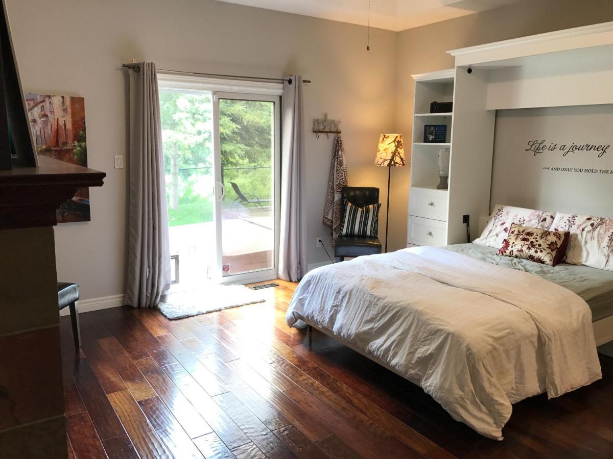 Apartamento Cozy Luxury On The Thames In Ontario! Londres Exterior foto